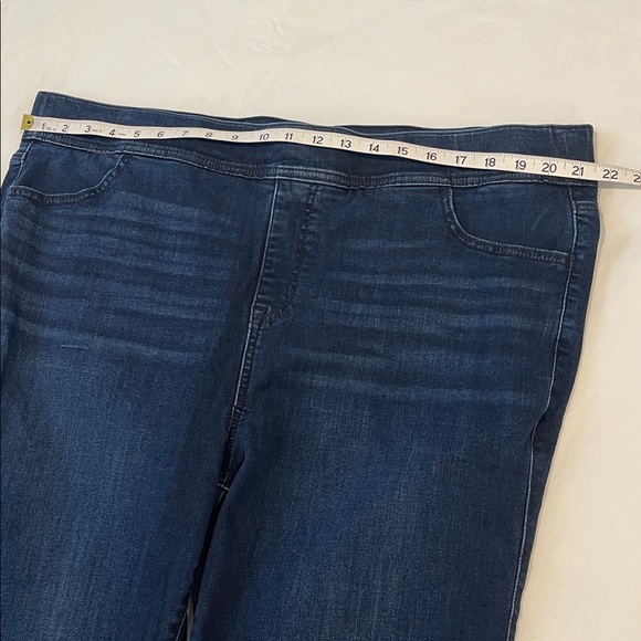 Torrid Medium Wash Lean Jean Slim Boot Super Soft Sz 3X - Picture 9 of 12